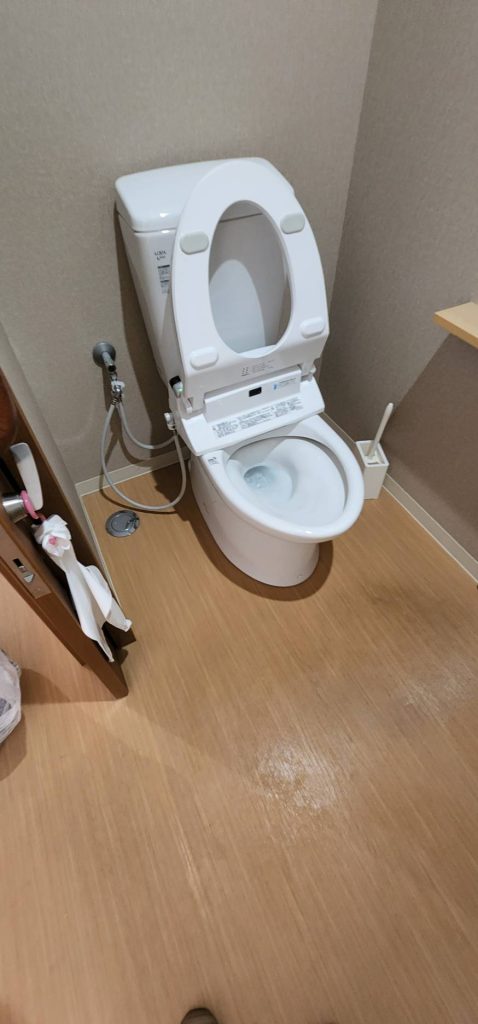 埼玉県入間市水道修理工事トイレ交換