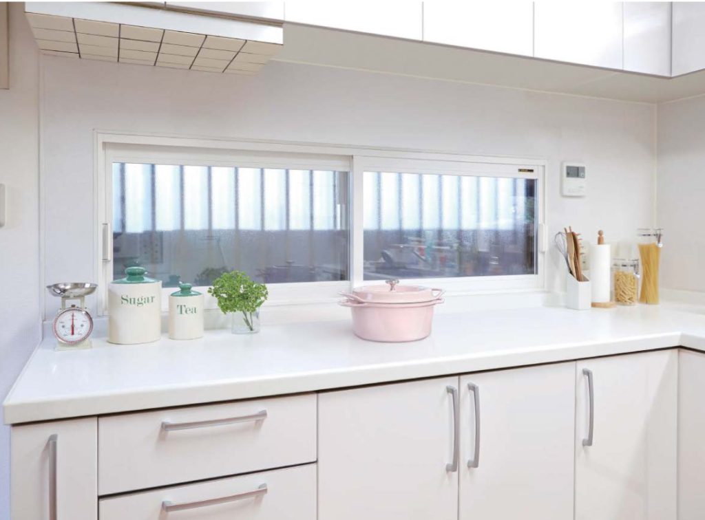 Low-E複層ガラス遮熱タイプでキッチンの暑さ対策