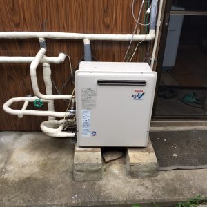 ガス給湯器