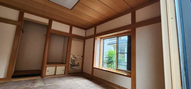 和室の壁紙リフォーム事例