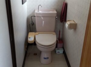 埼玉県入間市トイレリフォーム｜TOTOネオレストRS1価格は…のBefore