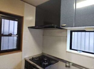 埼玉県入間市戸建てリフォーム｜ガスコンロ・トイレ・玄関ドア交換