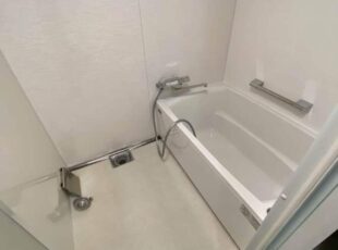 埼玉県川越市マンションお風呂、洗面所の内装工事｜天井も張替。