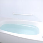 高断熱浴槽とは？メリット・デメリットやおすすめのメーカー、補助金についても解説