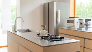 リクシルのキッチンは後悔する・良くない？10年後の後悔を防ぐ選び方とは