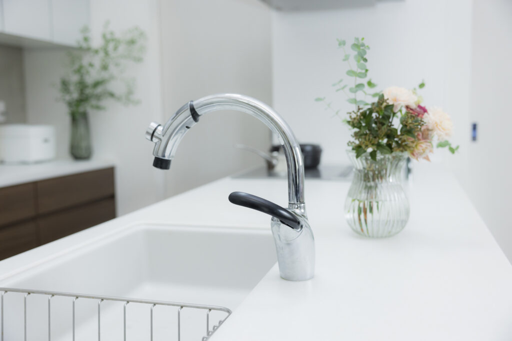 キッチンの天板やシンクを人造大理石にするデメリット